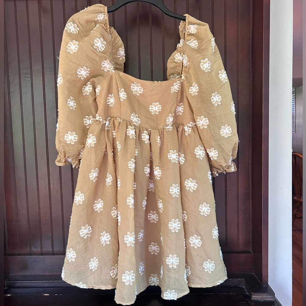 STORIA Tan Puff Sleeve Floral Applique Babydoll Mini Dress Coquette Fairy | Sz S - Picture 3 of 8